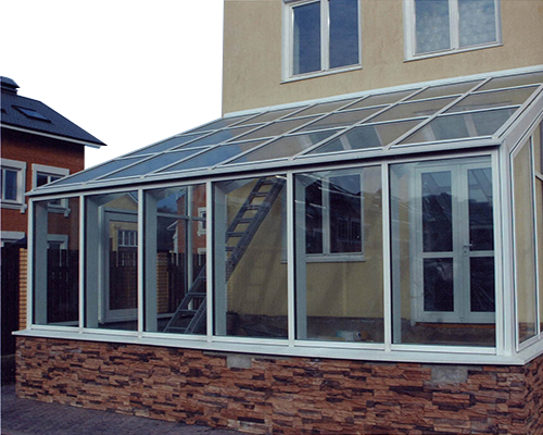 Алюминиевая стеклянная крыша для веранды в Барнауле